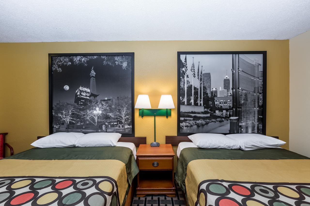 Super 8 By Wyndham Indianapolis-southport Rd 2* Indianapolis