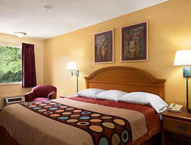 Motel Super 8 By Wyndham Indianapolis-southport Rd Indianapolis